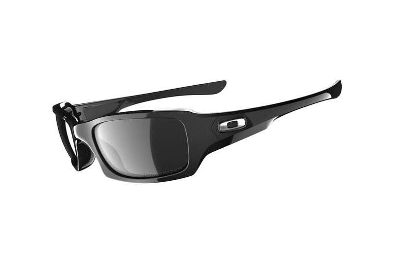 [12-967] OAKLEY Fives Squared Polished Black w/Black Iridium Polarized 17900