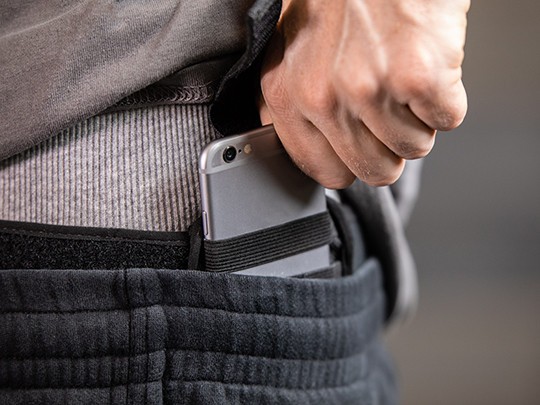 ALIEN GEAR Sport Tuck - Cell Phone Pouch