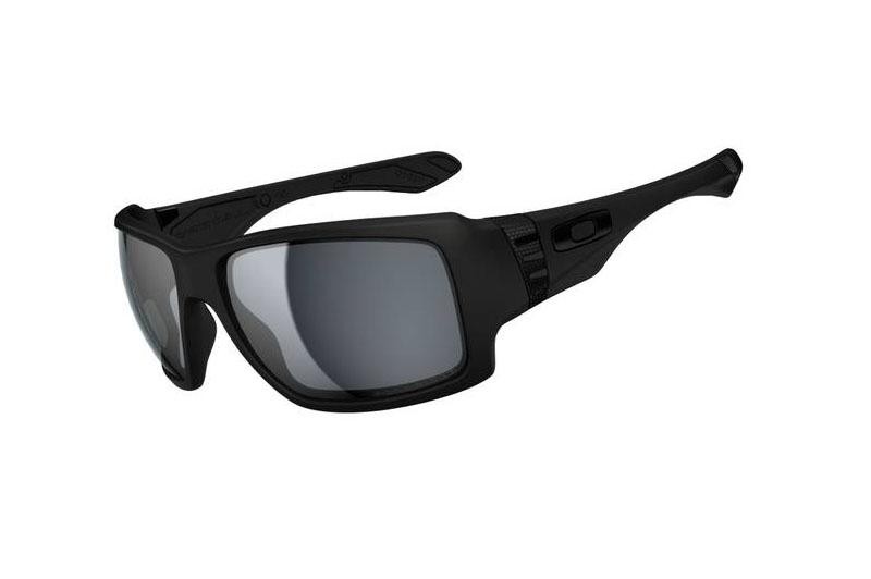 OAKLEY Big Taco Matte Black w/Grey Polarized 21650