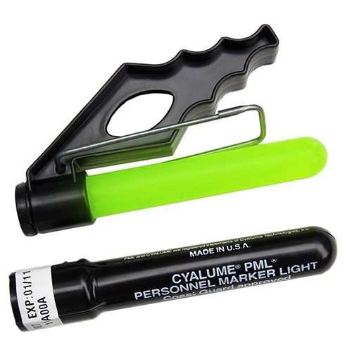 [9-80770PF-1-EXPIRED_08-2022] CYALUME NSN 6260-01-086-8077 Personnel Marker Lights PML Green 8 hours EXPIRED AUG-2022