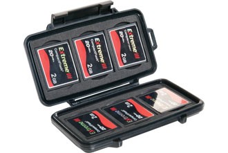 [0940-015-110] PELICAN 0945 CF Card Case Black (Offer Price) CLOSEOUT