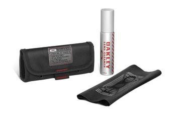 [07-012] OAKLEY Lens Cleaning Kit 1875